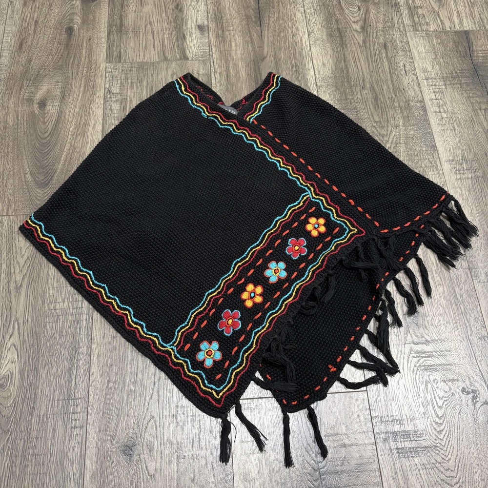 Vintage Copper Key Poncho Teens Medium Black Knit Floral Embroidered Fringe Boho
